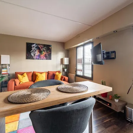 Apartment Vibrant & Stylish 1bd W Patiobercy